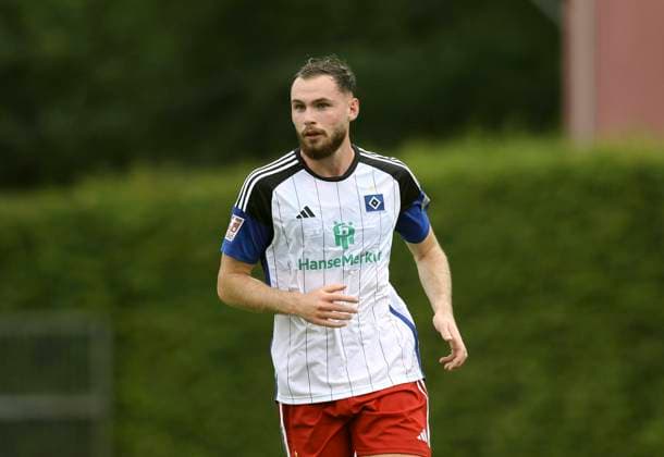 Photo Valon Zumberi HSV Football Regionalliga Nord , on Sat 12 08 2023 Hamburger SV II SV Drochtersen