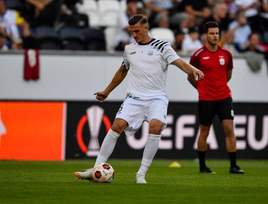 SOCCER - UEFA EL, LASK vs Liverpool LINZ,AUSTRIA,21.SEP.23 - SOCCER - UEFA Europa League, group stage, Linzer ASK vs Liverpool FC. Image shows Philipp Ziereis (LASK) during warm-up.  GEPAxpictures xAvnixRetkoceri