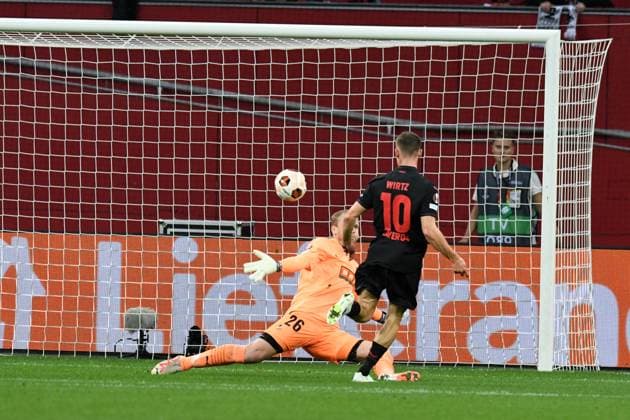 Florian Wirtz Bayer 04 Leverkusen scores against Torhueter Peter Abrahamsson BK Haecken to 1 0 GER, Bayer 04 Leverkusen vs BK Haecken, Football, Europa League, Group Stage, Matchday 1, Season 2023 2024, 21 09 2023 DFL REGULATES PROHIBIT ANY USE OF PHOTOGRAPHS AS IMAGE SEQUENCES AND OR QUASI VIDEO GER, Bayer 04 Leverkusen vs BK Haecken, Football, Europa League, Group Stage, Matchday 1, Season 2023 2024, 21 09 2023 Leverkusen Copyright: xEibner-Pressefoto ThomasxThienelx EP_TTL