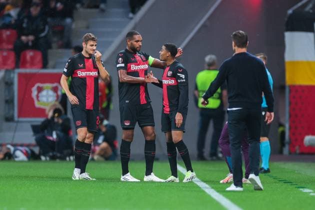 21 09 2023, Football, 2023 2024 season, UEFA Europa League, Group stage, Matchday 1, Bayer 04 Leverkusen BK Häcken, f l Josip Stanisic Bayer 04 Leverkusen , Jonathan Tah Bayer 04 Leverkusen , Amine Adli Bayer 04 Leverkusen celebrate the goal to 2 0, Leverkusen BayArena NRW Germany xRHR PHOTO DEx Copyright: DennisxEwert RHR-FOTOx RHR-FOTO DE