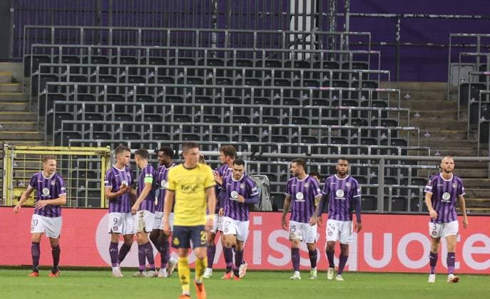 Royal Union Saint-Gilloise v Toulouse FC - UEFA Europa League ANDERLECHT-BELGIUN - SEPTEMBER 21 : Injury 07 Zakaria Aboukhlal Forward Toulouse Football Club 2023-2024 during the UEFA Europa League Group E match between Royal Union Saint-Gilloise and Toulouse FC on {SEPTEMBER 21, 2023 in ANDERLECHT, BELGIUM, 21 Eeklo Belgium  Copyright: xJeffreyxGaensx xPhotoxNewsx