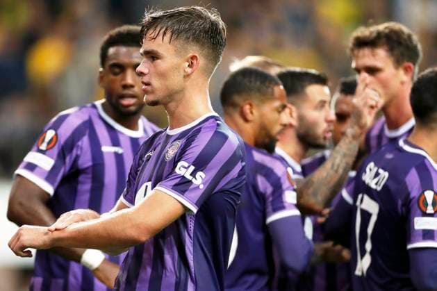 Royal Union Saint-Gilloise v Toulouse FC - UEFA Europa League BRUSSELS, BELGIUM - SEPTEMBER 21 : Thijs Dallinga Forward of Toulouse scores a penalty and celebrates during the UEFA Europa League Group E match between Royal Union Saint-Gilloise and Toulouse FC on September 21, 2023 in Brussels, Belgium, 21 09 2023 Brussels Belgium  Copyright: xJbox