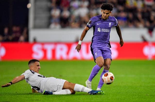 SOCCER - UEFA EL, LASK vs Liverpool LINZ,AUSTRIA,21.SEP.23 - SOCCER - UEFA Europa League, group stage, Linzer ASK vs Liverpool FC. Image shows Branko Jovicic (LASK) and Luis Diaz (Liverpool).  GEPAxpictures xAvnixRetkoceri