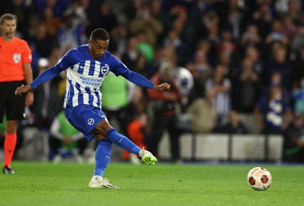 Brighton and Hove, England, 21st September 2023. Joao Pedro of Brighton and Hove Albion scores to make it 1-1 during the UEFA Europa League match at the AMEX Stadium, Brighton and Hove. Picture credit should read: Paul Terry Sportimage EDITORIAL USE ONLY. No use with unauthorised audio, video, data, fixture lists, club league logos or live services. Online in-match use limited to 120 images, no video emulation. No use in betting, games or single club league player publications. SPI-2581-0007