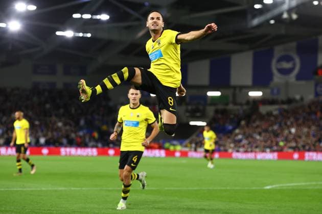 Brighton HA gegen AEK Athen 21. September 2023, Brighton UEFA EUROPA League Fußball, Gruppenphase Brighton Hove Albion gegen AEK Athen Mijat Gacinovic von AEK feiert sein Tor 1 2 Foto von Charlotte Wilson Brighton UK  Copyright: xCharlottexWilsonxOffside