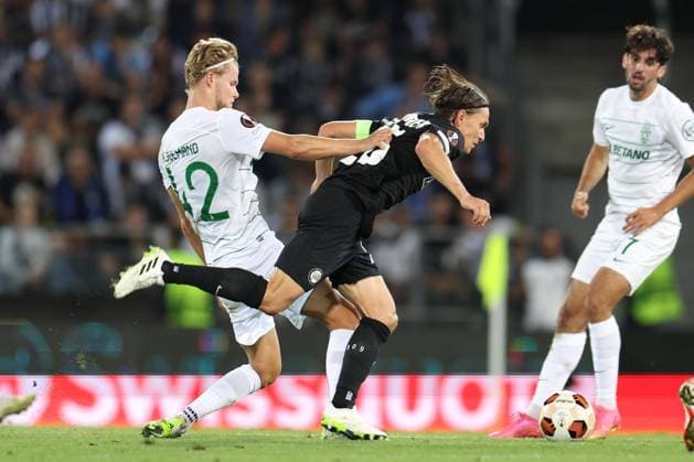 SOCCER - UEFA EL, Sturm vs Sporting GRAZ,AUSTRIA,21.SEP.23 - SOCCER - UEFA Europa League, group stage, SK Sturm Graz vs Sporting CP. Image shows Morten Hjulmand (Sporting Lissabon) and Stefan Hierlaender (Sturm).  GEPAxpictures xChrisxBauer