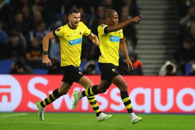 Brighton and Hove Albion v AEK Athens, Brighton, UK - 21 Sep 2023 Goal celebrations for Djibril Sidibe of AEK Athens during the Europa League match between Brighton and Hove Albion and AEK Athens at The Amex Stadium, Brighton on 21 September 2023 ( Brighton The Amex Stadium Sussex England Copyright: xMicahxCrook PPAUKx PPA-054571