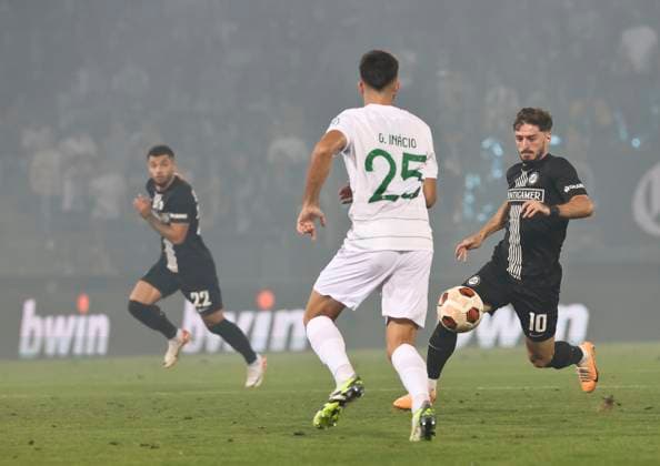 SOCCER - UEFA EL, Sturm vs Sporting GRAZ,AUSTRIA,21.SEP.23 - SOCCER - UEFA Europa League, group stage, SK Sturm Graz vs Sporting CP. Image shows Goncalo Inacio (Sporting Lissabon) and Otar Kiteishvili (Sturm).  GEPAxpictures xWolfgangxGrebien