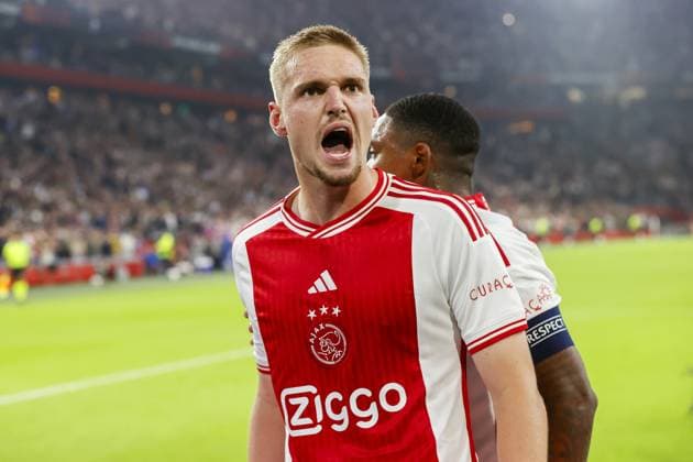 AMSTERDAM, 21-09-2023 JohanCruyff Arena, Europa League Football season 2023 2024 Match between Ajax and Olympique Marseille. Ajax player Kenneth Taylor celebrating the goal 3-2 Ajax - Olympique Marseille  x22441346x Copyright: