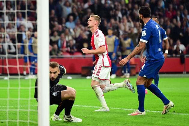 AMSTERDAM - Kenneth Taylor of Ajax celebrates the 3-2 during the UEFA Europa League match between Ajax Amsterdam and Olympique de Marseille at the Johan Cruijff ArenA on September 21, 2023 in Amsterdam, Netherlands. ANP OLAF KRAAK Group B - UEFA Europa League 2023 2024 xVIxANPxSportx xxANPxIVx 478902137 originalFilename: 478902137.jpg
