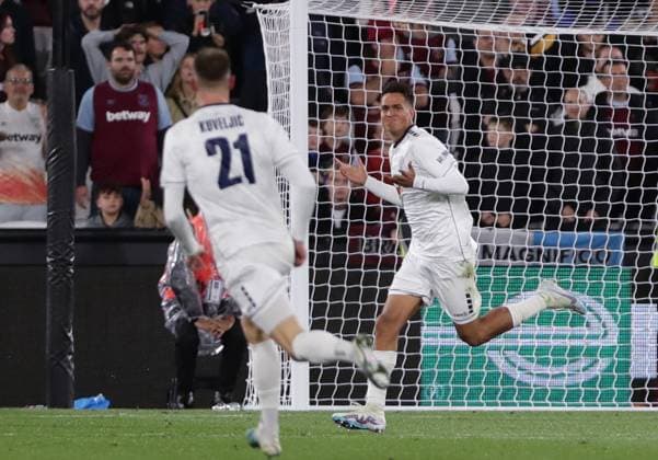 West Ham United v FK TSC BaÄka Topola UEFA Europa League Petar StaniÄ? of FK TSC BaÄka Topolascores his teams first goal to make the score 1-0 during the UEFA Europa League Group A match at the London Stadium, Stratford Copyright: xChrisxMyattx FIL-18995-0020 UK Newspapers OUT