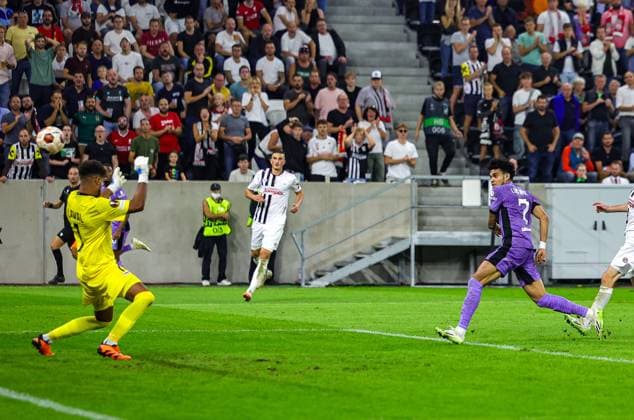 LASK v Liverpool Europa League 21 09 2023. Goal 1-2 Luis Diaz (7) of Liverpool scores a goal during the Europa League match between LASK and Liverpool at Raiffeisen Arena, Linz, Austria on 21 September 2023. Editorial use only , Copyright: xNigelxKeenex PSI-18052-0068