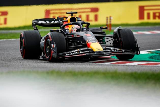 01 VERSTAPPEN Max (nld), Red Bull Racing RB19, action during the 2023 Formula 1 Lenovo Japanese Grand Prix, 16th round of the 2023 Formula One World Championship, WM, Weltmeisterschaft from September 22 to 24, 2023 on the Suzuka International Racing Course, in Suzuka - F1 - JAPANESE GRAND PRIX 2023 DPPI Panoramic  00123036__R3_3989