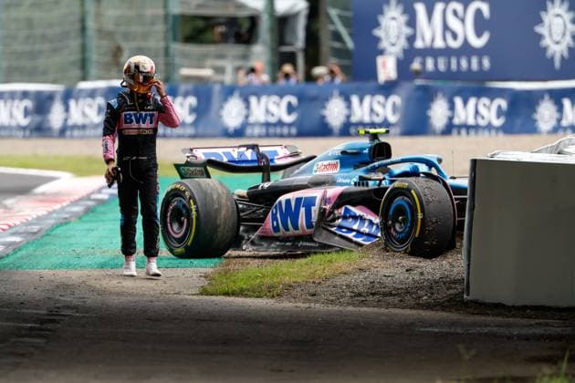 GASLY Pierre (fra), Alpine F1 Team A523, portrait crash, accident, during the 2023 Formula 1 Lenovo Japanese Grand Prix, 16th round of the 2023 Formula One World Championship, WM, Weltmeisterschaft from September 22 to 24, 2023 on the Suzuka International Racing Course, in Suzuka - FORMULE 1 : Grand prix du Japon - FIA - Suzuka - 22 09 2023 DPPI Panoramic  00123036_F12023GP17JAP_JK175165