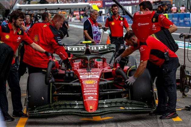 SUZUKA, JAPAN: Carlos Sainz, racing for the Ferrari team during the 2023 Formula 1 Japanese Grand Prix at the Suzuka International Racing Course in Suzuka, Japan
