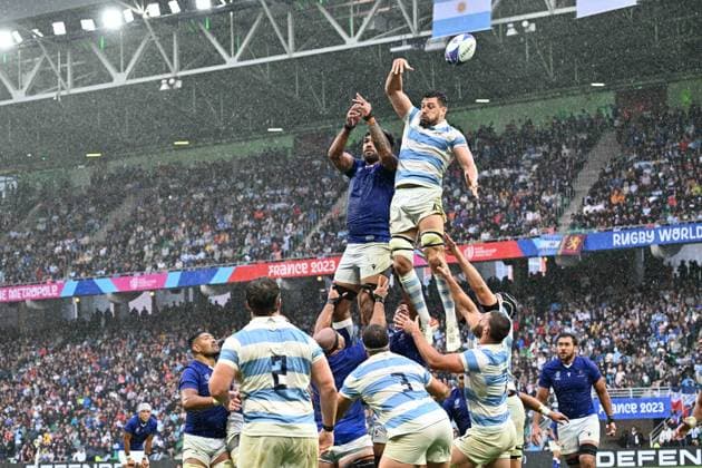 Sport Themen der Woche KW38 Sport Bilder des Tages Guido Petit Pagadizabal (argentine) vs Brian Alainu™u™ese (samoa) RUGBY : Argentine vs Samoa - Groupe D - Coupe du monde de Rugby France 2023 - 22 09 2023 FredericChambert Panoramic 