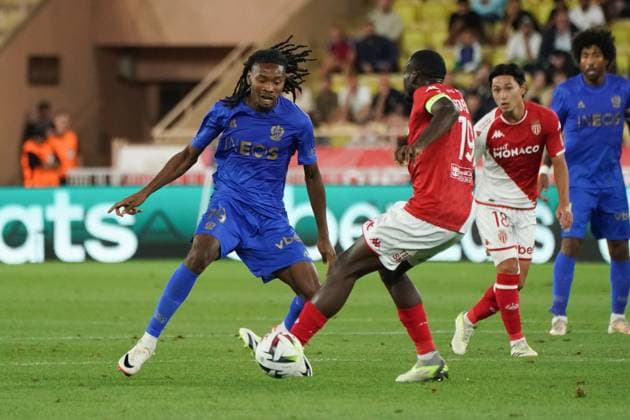 Khephren Thuram (OGC Nice) - Youssouf Fofana (AS Monaco) FOOTBALL : AS Monaco vs OGC Nice - Ligue 1 Uber Eats - Monaco - 22 09 2023 NorbertScanella Panoramic 