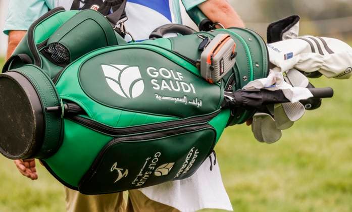 A caddie carries Jason Kokrak s bag during the first round of the 2023 LIV Golf League tournament at Rich Harvest Farms in Sugar Grove, Illinois, on Friday September 22, 2023. Tournament play runs from September 22nd through the 24th.  SGI20230922823 TANNENxMAURY