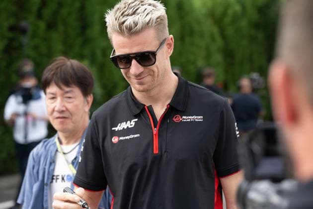September 23, 2023, Suzuka, Mie Prefecture, Japan: NICO HULKENBERG (GER) of Haas F1 Team 27 arrives to the paddock for Qualifying for the 2023 Formula 1 Japanese Grand Prix Suzuka Japan - ZUMAb177 20230923_aap_b177_019 Copyright: xTaidghxBarronx