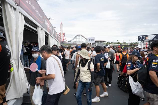 September 23, 2023, Suzuka, Mie Prefecture, Japan: Formula 1 fans in the fan zone during Qualifying of the 2023 Formula 1 Japanese Grand Prix Suzuka Japan - ZUMAb177 20230923_aap_b177_020 Copyright: xTaidghxBarronx