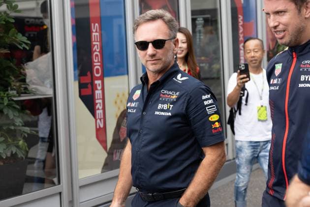 September 23, 2023, Suzuka, Mie Prefecture, Japan: Red Bull Racing s team principle CHRISTIAN HORNER arrives to the paddock for Qualifying for the 2023 Formula 1 Japanese Grand Prix Suzuka Japan - ZUMAb177 20230923_aap_b177_051 Copyright: xTaidghxBarronx