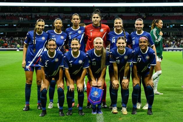 RECORD DATE NOT STATED CONCACAF Womens Gold Cup 2023 Mexico vs Puerto Rico Puerto Rico team group, Mannschaftsbild, Totale during the game Mexico (Mexican national team, Nationalteam vs Puerto Rico, corresponding to League A of the Group Stage Qualifiers for the CONCACAF Womens Gold Cup, at Azteca Stadium, on September 22, 2023. <br><br> Equipo de Puerto Rico durante el partido Mexico (Seleccion Nacional Mexicana) vs Puerto Rico, correspondiente a la Liga A de la Fase grupos Clasificatorio a la Copa Oro Femenina de la CONCACAF, el el Estadio Azteca, el 22 de Septiembre de 2023. CIUDAD DE MEXICO CDMX MEXICO Copyright: xAdrianxMaciasx 20230922210752_CWGC_23_MEX_PUR_PUERTORICO15