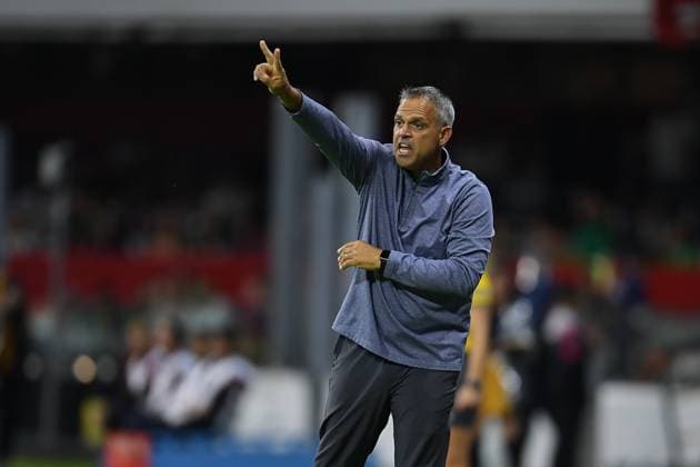 RECORD DATE NOT STATED CONCACAF Womens Gold Cup 2023 Mexico vs Puerto Rico Nat Gonzalez head coach of Puerto Rico during the game Mexico (Mexican national team, Nationalteam vs Puerto Rico, corresponding to League A of the Group Stage Qualifiers for the CONCACAF Womens Gold Cup, at Azteca Stadium, on September 22, 2023. <br><br> Nat Gonzalez Director Tecnico de durante el partido Mexico (Seleccion Nacional Mexicana) vs Puerto Rico, correspondiente a la Liga A de la Fase grupos Clasificatorio a la Copa Oro Femenina de la CONCACAF, el el Estadio Azteca, el 22 de Septiembre de 2023. CIUDAD DE MEXICO CDMX MEXICO  Copyright: xAdrianxMaciasx 20230922211710_CWGC_23_MEX_PUR_GONZALEZ28