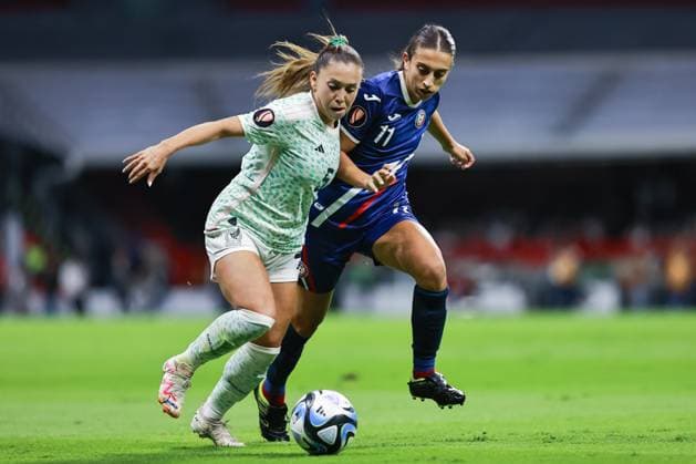 RECORD DATE NOT STATED CONCACAF Womens Gold Cup 2023 Mexico vs Puerto Rico (L-R), Anika Rodriguez of Mexico and Cristina Torres of Puerto Rico during the game Mexico (Mexican national team, Nationalteam vs Puerto Rico, corresponding to League A of the Group Stage Qualifiers for the CONCACAF Womens Gold Cup, at Azteca Stadium, on September 22, 2023. <br><br> (I-D), Anika Rodriguez de Mexico y Cristina Torres de Puerto Rico durante el partido Mexico (Seleccion Nacional Mexicana) vs Puerto Rico, correspondiente a la Liga A de la Fase grupos Clasificatorio a la Copa Oro Femenina de la CONCACAF, el el Estadio Azteca, el 22 de Septiembre de 2023. CIUDAD DE MEXICO CDMX MEXICO Copyright: xJuanxLuisxDiazx 20230922212305_CWGC_23_MEX_PUR_RODRIGUEZ38