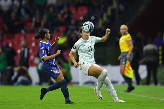 RECORD DATE NOT STATED CONCACAF Womens Gold Cup 2023 Mexico vs Puerto Rico (LR), Veronica Garcia of Puerto Rico and Scarlett Camberos of Mexico during the game Mexico (Mexican national team, Nationalteam vs Puerto Rico, corresponding to League A of the Group Stage Qualifiers for the CONCACAF Womens Gold Cup, at Azteca Stadium, on September 22, 2023. <br><br> (I-D), Veronica Garcia de Puerto Rico y Scarlett Camberos de Mexico durante el partido Mexico (Seleccion Nacional Mexicana) vs Puerto Rico, correspondiente a la Liga A de la Fase grupos Clasificatorio a la Copa Oro Femenina de la CONCACAF, el el Estadio Azteca, el 22 de Septiembre de 2023. CIUDAD DE MEXICO CDMX MEXICO Copyright: xAdrianxMaciasx 20230922214545_CWGC_23_MEX_PUR_CAMBEROS79