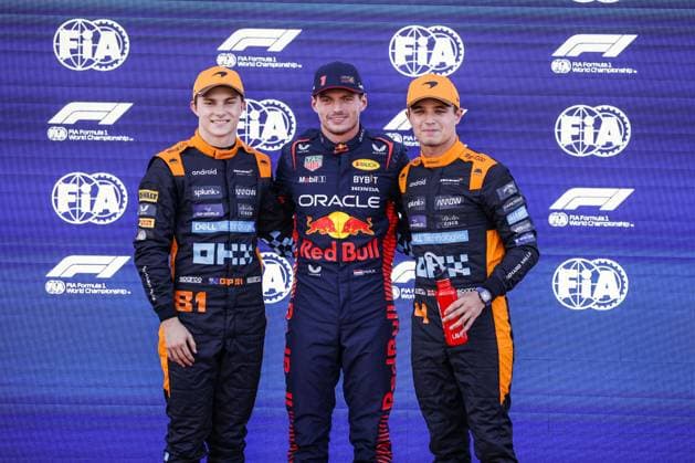 NORRIS Lando (gbr), McLaren F1 Team MCL60, portrait PIASTRI Oscar (aus), McLaren F1 Team MCL60, portrait VERSTAPPEN Max (ned), Red Bull Racing RB19, portrait during the 2023 Formula 1 Lenovo Japanese Grand Prix, 16th round of the 2023 Formula One World Championship, WM, Weltmeisterschaft from September 22 to 24, 2023 on the Suzuka International Racing Course, in Suzuka - F1 - JAPANESE GRAND PRIX 2023 DPPI Panoramic 00123036__R5_0839