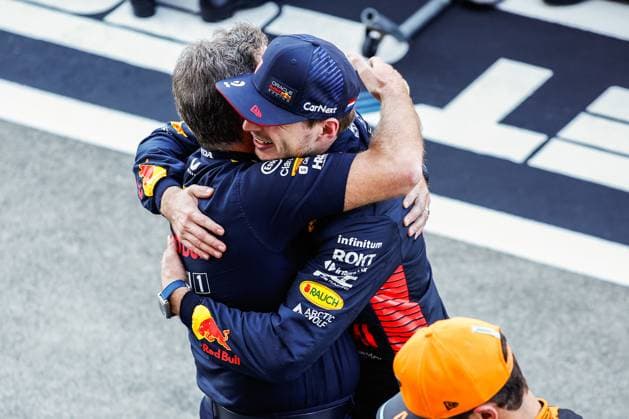 Christian Horner GBR, Oracle Red Bull Racing , 1 Max Verstappen NLD, Oracle Red Bull Racing , F1 Grand Prix of Japan at Suzuka International Racing Course on September 24, 2023 in Suzuka, Japan Photo by HOCH ZWEI Suzuka Japan