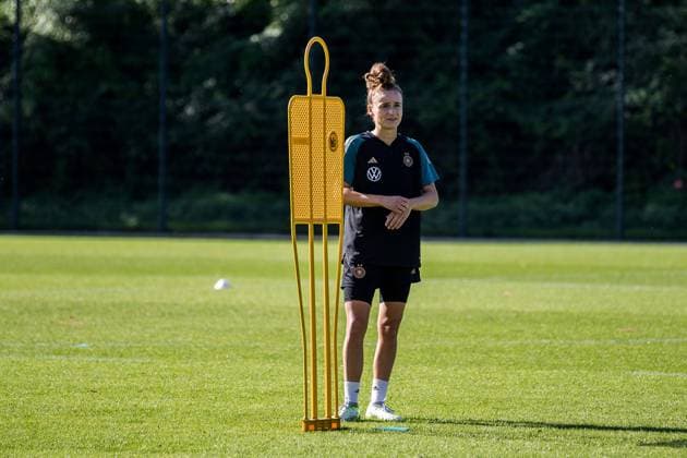 DFB women training 24 09 2023 Lina Magull Germany, 20 DFB women training, Essen, training ground at the stadium on Hafenstrasse Copyright: xBEAUTIFULxSPORTS Wunderlx