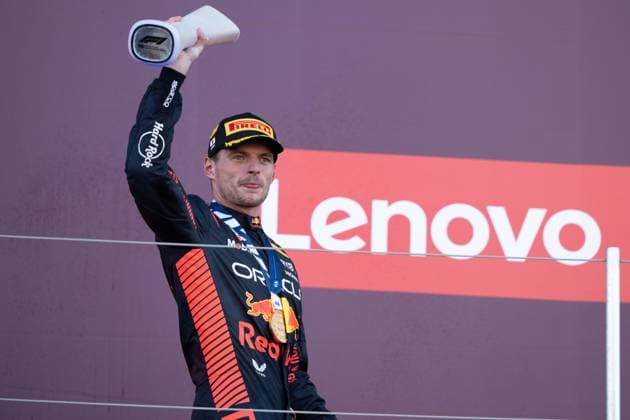 September 24, 2023, Suzuka, Mie Prefecture, Japan: MAX VERSTAPPEN (NED) of Red Bull Racing 1 of Red Bull Racing 1 celebrates winning at the 2023 Formula 1 Japanese Grand Prix. Suzuka Japan - ZUMAb177 20230924_aap_b177_115 Copyright: xTaidghxBarronx