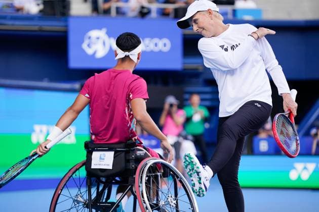 (L-R) Tokito Oda (JPN), Martina Navratilova (USA), SEPTEMBER 24, 2023 - Tennis : Exhibition Match at Ariake Tennis Forest Park during YONEX Tennis Festival with TORAY PPO TENNIS in Tokyo, Japan. Noxthirdxpartyxsales  (230309281)