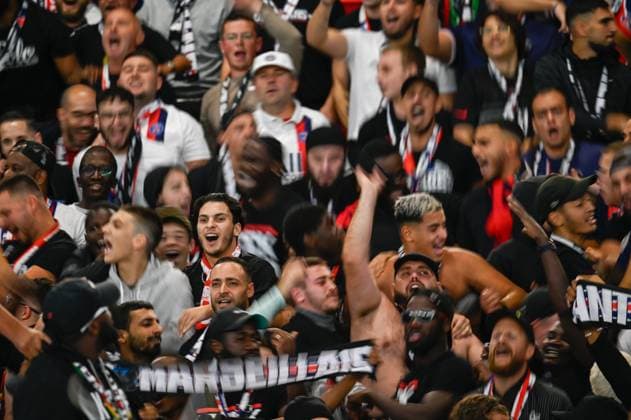 - PSG - Marseille - 24 09 2023 - France Ile-de-France (region) Paris - Virage Auteuil Ultras during the Ligue 1 Ubereats Classico between PSG and Olympique de Marseille at the Parc des Princes on September 24, 2023.  JulienxMattiax xLexPictorium LePictorium_0284030