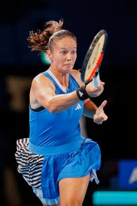 September 26, 2023, Tokyo, Japan: Daria KASATKINA (RUS) in action against Marta KOSTYUK (UKR) during their women s single match for the second day of the TORAY PAN PACIFIC OPEN TENNIS tournament 2023 at the Ariake Coliseum. The tournament is held from September 25 to October 1st. Tokyo Japan - ZUMAm191 20230926_aap_m191_027 Copyright: xRodrigoxReyesxMarinx