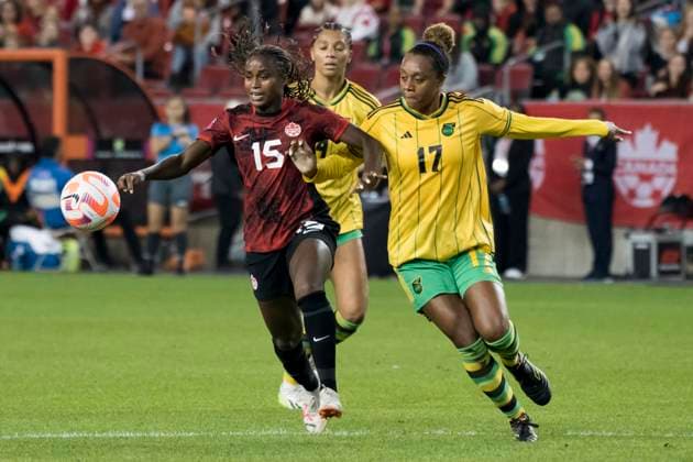 September 26, 2023, Toronto, Ontario, Canada: Nichelle Prince 15 (L) and Allyson Swaby 17 (R) in action during the CONCACAF Women s Championship 2024 Olympic qualifier between Canada and Jamaica at BMO field in Toronto. The game ended 2-1 for Canada sending it to the Paris 2024 Olympic Games, Olympische Spiele, Olympia, OS Toronto Canada - ZUMAm154 20230926_zap_m154_023 Copyright: xAngelxMarchinix