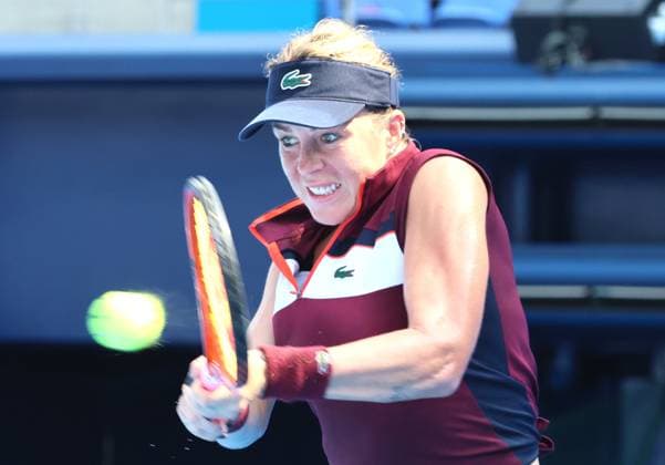 September 28, 2023, Tokyo, Japan - Anastasia Pavlyuchenkova of Russia returns the ball against Linda Noskova of Czech Republic during the second round match of the Toray Pan Pacific Open tennis tournament at the Ariake Colosseum in Tokyo on Thursday, September 28, 2023. (photo by Yoshio Tsunoda AFLO) Noxthirdxpartyxsales  (0306172727st)