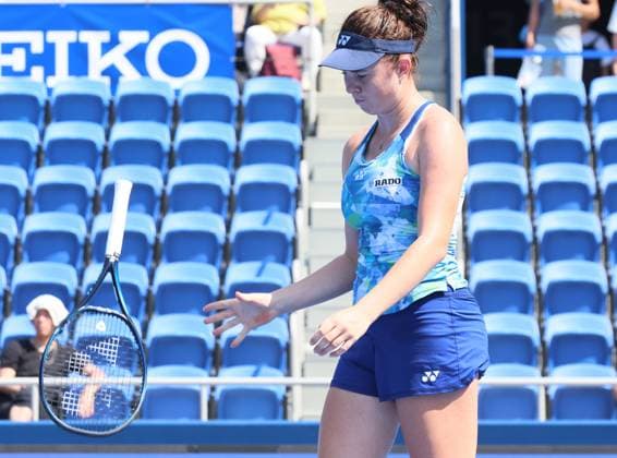 September 28, 2023, Tokyo, Japan - Linda Noskova of Czech Republic throws her racket as she lost the first set against Anastasia Pavlyuchenkova of Russia during the second round match of the Toray Pan Pacific Open tennis tournament at the Ariake Colosseum in Tokyo on Thursday, September 28, 2023. (photo by Yoshio Tsunoda AFLO) Noxthirdxpartyxsales  (0306172798st)