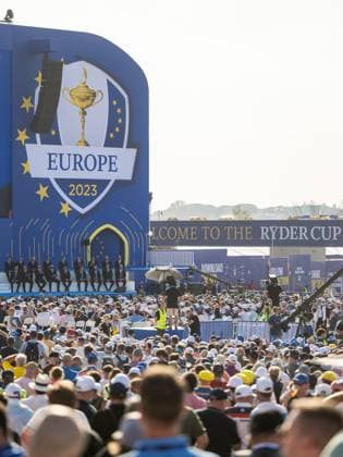 230928 Team Europe at the opening ceremony during day 1 of the Ryder Cup on September 28, 2023 in Rome Photo Mathias Bergeld BILDBYRAN kod MB MB0734 golf ryder cup träning practice training day 1 bbeng  Copyright: MATHIASxBERGELD BB230928MB076