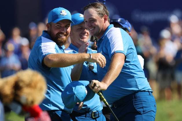 Golf match - Ryder Cup 2023 Rome, Italy 29.09.2023: Shane Lowry of Europe, Sepp Straka of Europe celebrate victory in Foursomes Session at RYDER CUP 2023 at Marco Simone Golf & Country Club di Guidonia Montecelio, Roma Rome Italy  Copyright: xIPAxSport ABACAx BRIPASport20230929_539 IPAxSport ABACAx BRIPASport20230929_539