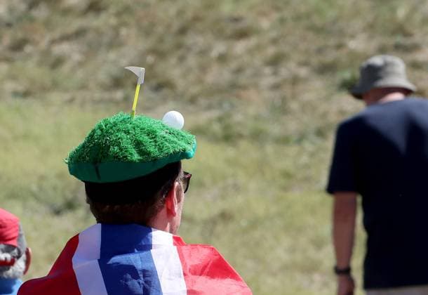 GOLF - Ryder Cup 2023 ROME,ITALY,29.SEP.23 - GOLF - Ryder Cup, Marco Simone Golf and Country Club. Image shows a fan.  GEPAxpictures xHansxOberlaender