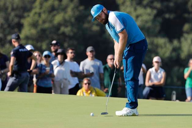 29th September 2023; Marco Simone Golf and Country Club, Guidonia Montecelio, Rome, Italy; The 44th Ryder Cup Matches , Europe versus USA, Day 1; Tyrrell Hatton lines up his putt on his way to winning his match with partner Jon Rahm  ActionPlus12558557 NaFoto