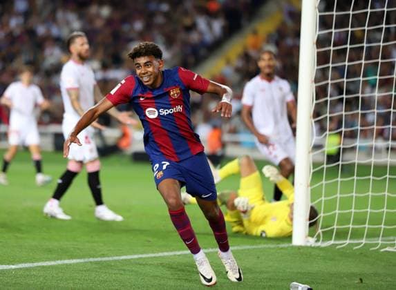 September 29, 2023, Sabadell, Barcelona, Spain: Barcelona Spain 29.09.2023 Lamine Yamal FC Barcelona, Barca celebrate the goal during the La Liga EA Sports between FC Barcelona and Sevilla FC at Estadi Olimpic Lluis Companys on 29 September 2023 in Barcelona. Sabadell Spain - ZUMAu50_ 20230929_zsp_u50_039 Copyright: xXavixUrgelesx
