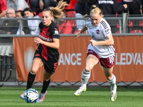 Janou Levels Bayer 04 Leverkusen, 05 draws Franziska May 1 FC Nuernberg, 18 in the running duel of it Bayer 04 Leverkusen vs 1 FC Nuernberg, football, Google Pixel Womens Bundesliga, 02 matchday, season 2023 2024, 30 09 2023 DFL REGULATES PROHIBIT ANY USE OF PHOTOGRAPHS AS IMAGE SEQUENCES AND OR QUASI VIDEO Bayer 04 Leverkusen vs 1 FC Nuernberg, Football, Google Pixel Womens Bundesliga, 02 Matchday, Season 2023 2024, 30 09 2023 Leverkusen Copyright: xEibner-Pressefoto ThomasxHaeslerx EP_THR