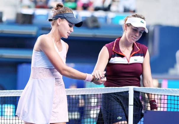 September 30, 2023, Tokyo, Japan - Veronika Kudermetova (L) of Russia shakes hands with her compatriot Anastasia Pavlyuchenkova (R) after she defeated Pavlyuchenkova during the semi final match of the Toray Pan Pacific Open tennis tournament at the Ariake Colosseum in Tokyo on Saturday, September 30, 2023. (photo by Yoshio Tsunoda AFLO) Noxthirdxpartyxsales  (0306427140st)