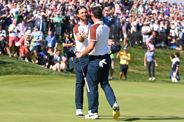 Ryder Cup 2023, Day Two, Morning Foursomes, Golf, Marco Simone Golf & Country Club, Rome, Italy - 30 Sep 2023  Copyright: xGreigxCowie Shutterstockx 14130258bu