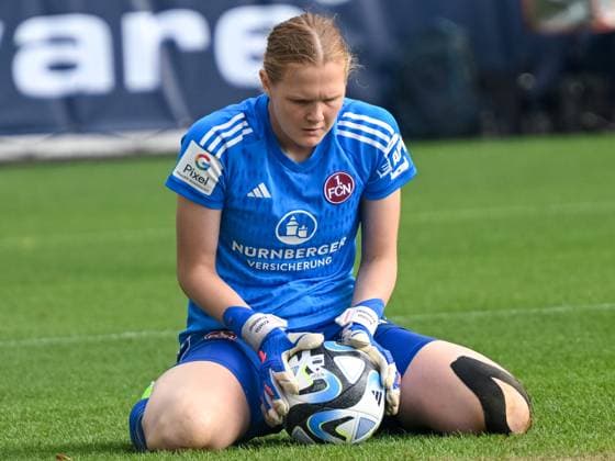 After scoring 5 0 Kristin Krammer 1 FC Nuernberg, 25 crouches dejectedly on the ground Bayer 04 Leverkusen vs 1 FC Nuernberg, Football, Google Pixel Womens Bundesliga, 02 Matchday, Season 2023 2024, 30 09 2023 DFL REGULATES PROHIBIT ANY USE OF PHOTOGRAPHS AS IMAGE SEQUENCES AND OR QUASI VIDEO Bayer 04 Leverkusen vs 1 FC Nuernberg, Football, Google Pixel Womens Bundesliga, 02 Matchday, Season 2023 2024, 30 09 2023 Leverkusen Copyright: xEibner-Pressefoto ThomasxHaeslerx EP_THR