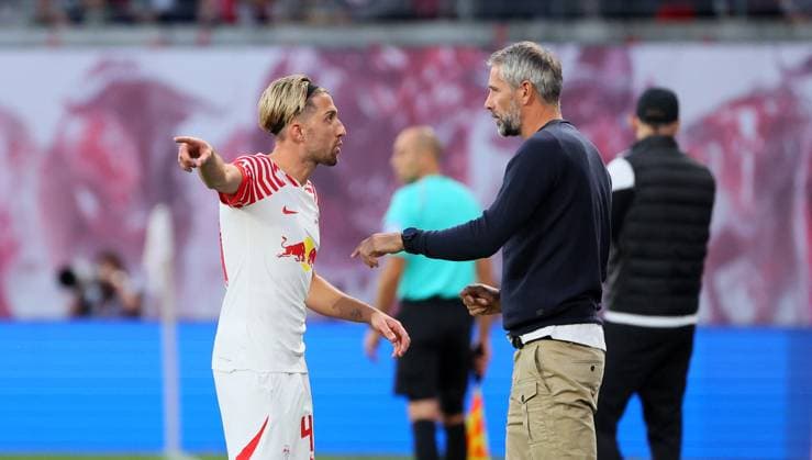 RB Leipzig Bayern Muenchen Bundesliga Leipzig, 30 09 2023, Red Bull Arena, Football, 1 Bundesliga, Matchday 6 , RB Leipzig vs FC Bayern Munich , Pictured from left Kevin Kampl 44, RB Leipzig , Coach Marco Rose RB Leipzig , For editorial use only , DFB DFL regulations prohibit any use of photographs as image sequences and or quasi video , Picture Point