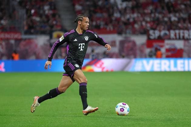 1 Bundesliga RB Leipzig vs FC Bayern Muenchen, 30 09 23 Leroy Sane 10, FC Bayern football, 1 Bundesliga, season 2023 2024, 6 matchday RB Leipzig vs FC Bayern Muenchen on 30 09 23 at Red Bull Arena, Leipzig DFL REGULATIONS PROHIBIT ANY USE OF PHOTOGRAPHS AS IMAGE SEQUENCES AND OR QUASI VIDEO Copyright: xBEAUTIFULxSPORTS JanxKaeferx